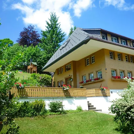 Berghof Almzeit - 