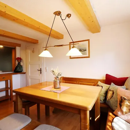 Berghof Almzeit - 