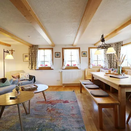 Berghof Almzeit - 
